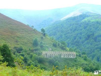 Senderismo Valles Pasiegos, Cantabria; viajes fines de semana rutas por sierra de madrid rutas sierr